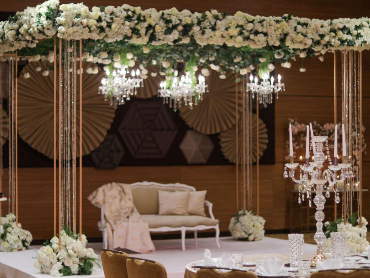 Moevenpick Hotel Du Lac Tunis Exterior photo A mandap at a Hindu wedding