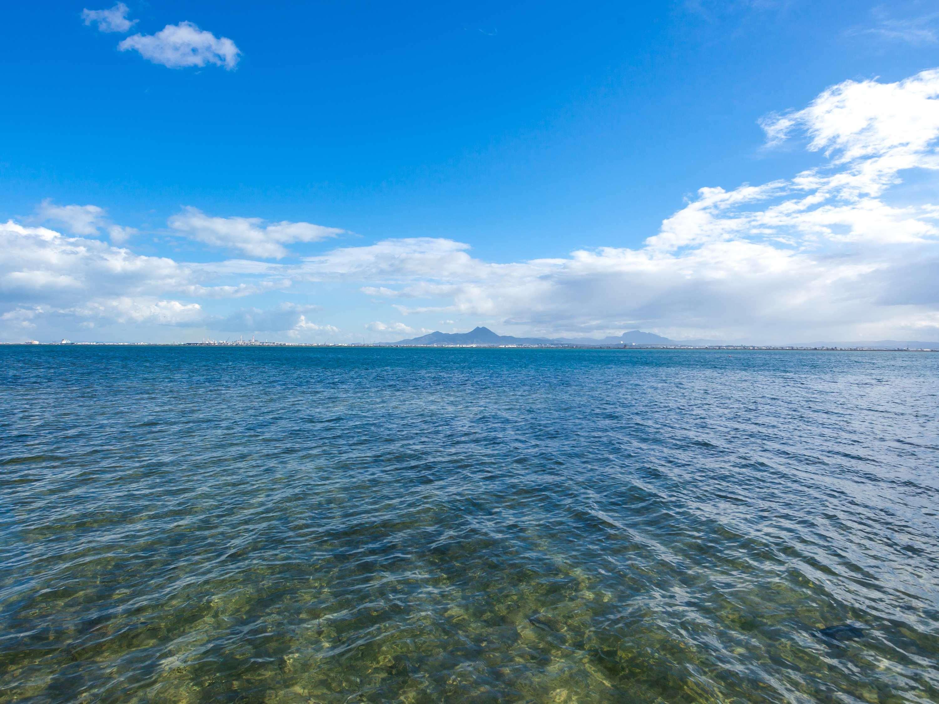 Moevenpick Hotel Du Lac Tunis Exterior photo View of the Gulf of Naples from the shore of Castellammare di Stabia