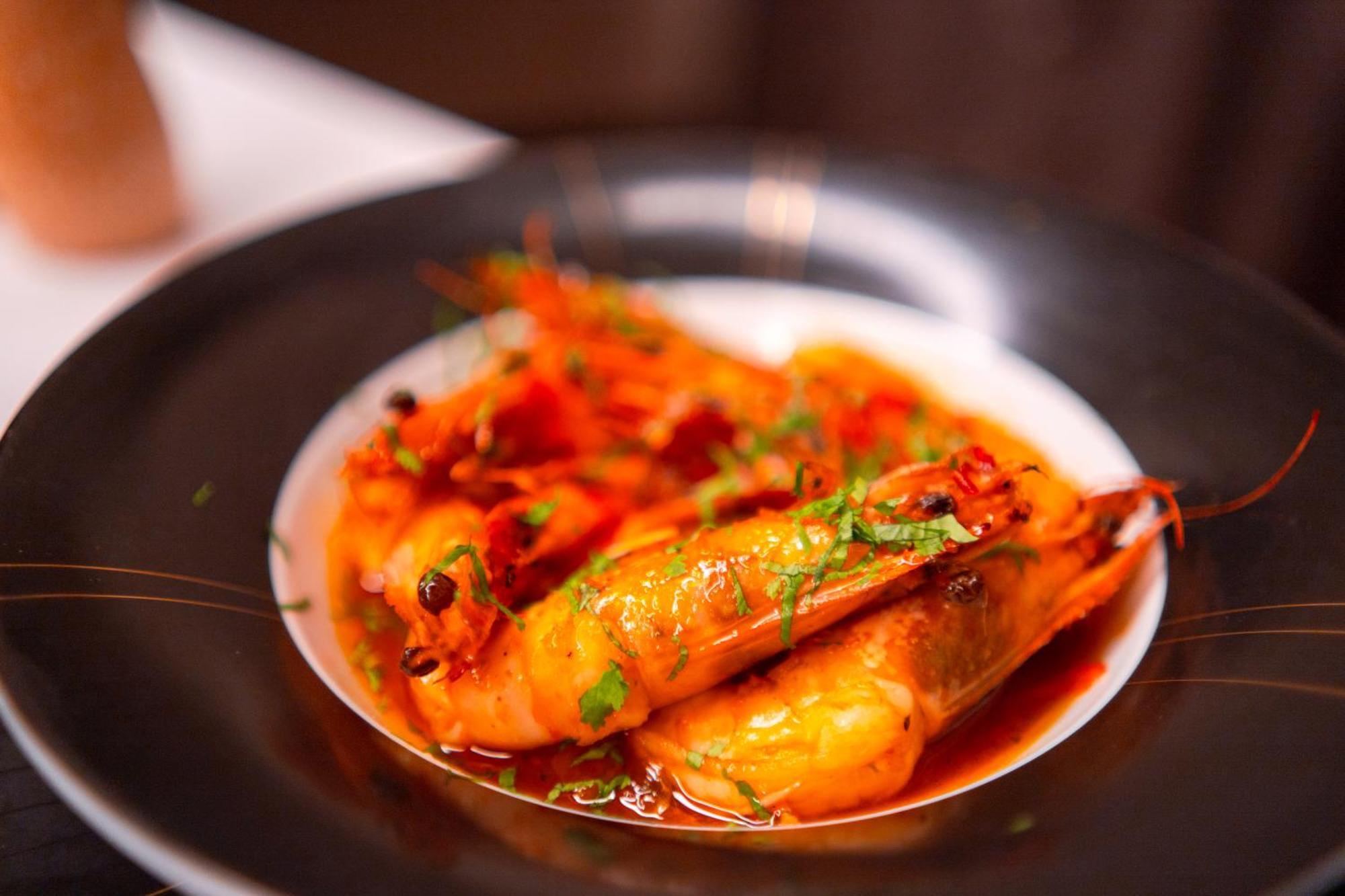 Moevenpick Hotel Du Lac Tunis Exterior photo Shrimp in XO sauce